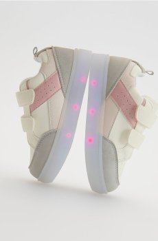 Reserved - Кросівки зі світною підошвою - кремовий - 063FA-01X