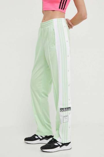Спортивные штаны adidas Originals цвет зелёный с узором IP0626 Спортивные штаны adidas Originals цвет зелёный с узором IP0626