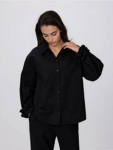 Reserved - Сорочка з ефектними оборками - чорний - 763HF-99X