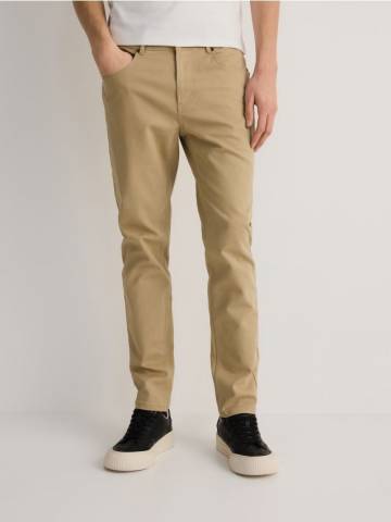 Reserved - Бавовняні штани slim fit - бежевий - 5475L-80X Reserved - Бавовняні штани slim fit - бежевий - 5475L-80X