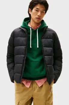 Мужская черная куртка STAND Черный L Tommy Hilfiger MW0MW41982