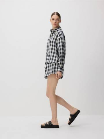 Reserved - Картаті шорти - чорний - 193IH-99X