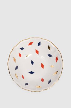 Белая фарфоровая глубокая тарелка Fate