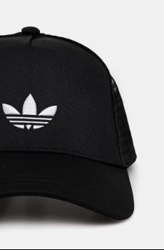 Кепка adidas Originals CURVED TRUCKER