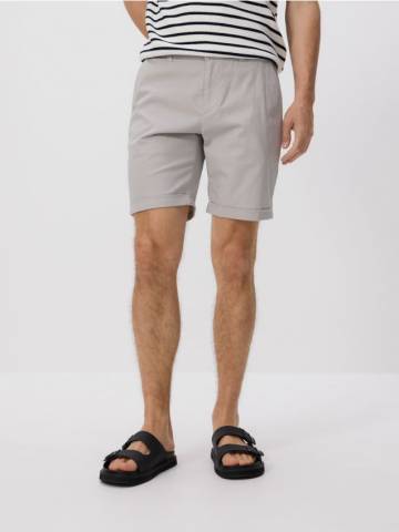 Reserved - Шорти regular з бавовни - світло-сірий - 9328N-09X