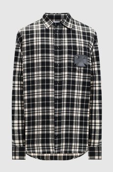Черная рубашка в клетку