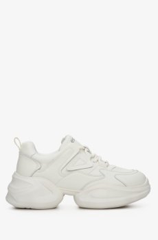 Кросівки шкіряні молочні Estro ER00112597