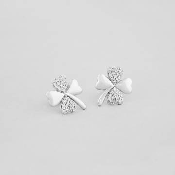 Серебряные серьги Minimal 25096р Серебряные серьги Minimal 25096р