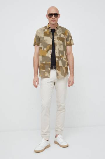 Хлопковая рубашка Guess мужская цвет зелёный regular воротник button-down Хлопковая рубашка Guess мужская цвет зелёный regular воротник button-down