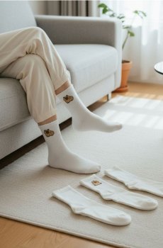 Набір високих шкарпеток із мотивом капібари 4 pack - білий