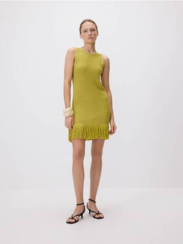 Reserved - Сукня з бахромою по низу - світло-оливковий - 065GP-81X Reserved - Сукня з бахромою по низу - світло-оливковий - 065GP-81X