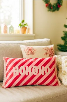 Різдвяна подушка з написом HOHOHO - різнобарвний