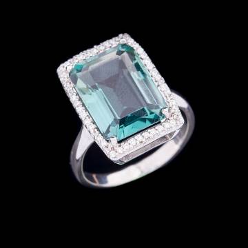 Серебряное кольцо с фианитами 111211 Серебряное кольцо с фианитами 111211
