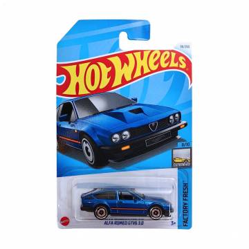 Базовый автомобиль Hot Wheels Alfa Romeo Gtv6 3.0, синий, от 3 лет, 11*3.5*11 см (5785) Базовый автомобиль Hot Wheels Alfa Romeo Gtv6 3.0, синий, от 3 лет, 11*3.5*11 см (5785)