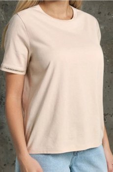 Футболка з ажурними вставками - бежевий