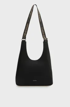 Женская черная сумка STRAP LARGE SHOULDER Черный ONESIZE Calvin Klein LV04F3643G