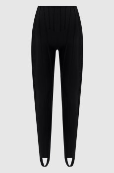 Черные леггинсы