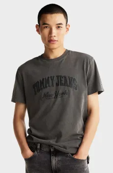 Мужская темно-серая футболка TJM REG VINTAGE VARSITY TEE Серый S Tommy Jeans DM0DM20356
