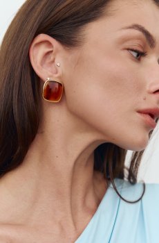 Золотисті сережки квадратної форми