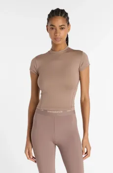 Женская коричневая футболка Define Fitted Коричневый L New Balance WT51126EAS