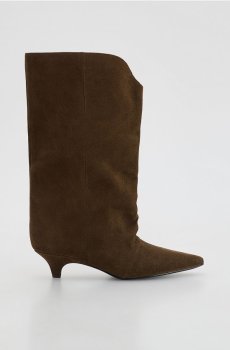 Reserved - Замшеві чоботи на підборах - темно коричневий - 787ID-89X