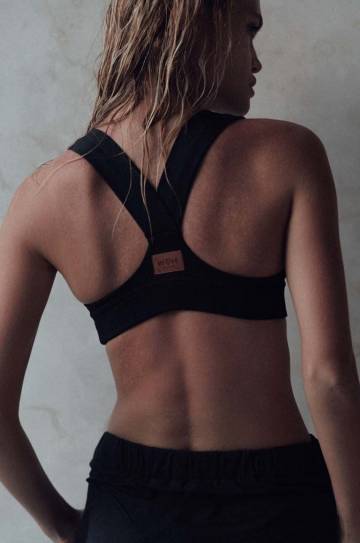 Спортивный бюстгальтер MUUV V Shape цвет чёрный гладкий Спортивный бюстгальтер MUUV V Shape цвет чёрный гладкий