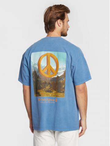 BDG Urban Outfitters Футболка 75326710 Голубий Regular Fit BDG Urban Outfitters Футболка 75326710 Голубий Regular Fit