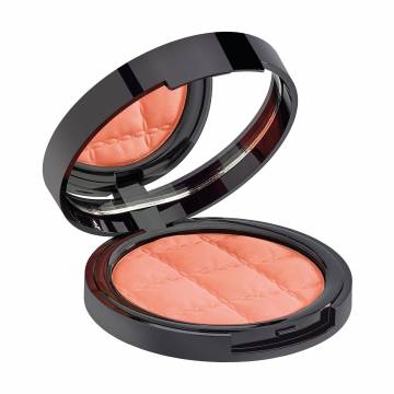 Компактные румяна для лица Malu Wilz Satin Glow Blusher 04 Juicy Peach, 10 г Компактные румяна для лица Malu Wilz Satin Glow Blusher 04 Juicy Peach, 10 г