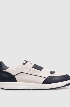 Белые кожаные кроссовки с монограммой