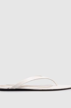 Белые кожаные шлепанцы