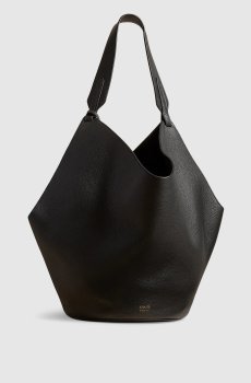 Черная кожаная сумка с логотипом