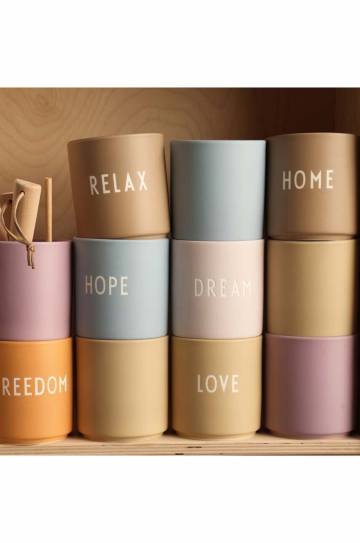 Чашка Design Letters Favourite Cups Чашка Design Letters Favourite Cups