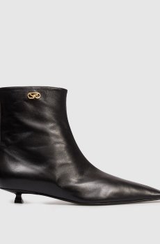 Черные кожаные ботильоны Surge
