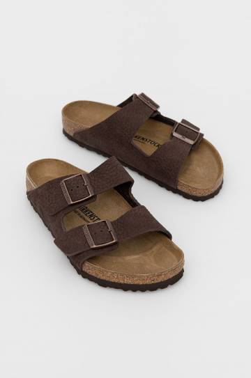 Шлепанцы из нубука Birkenstock Arizona цвет коричневый Шлепанцы из нубука Birkenstock Arizona цвет коричневый