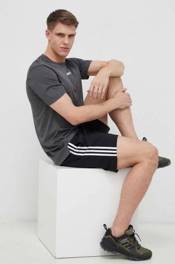 Спортивная футболка adidas TERREX Multi цвет серый однотонная Спортивная футболка adidas TERREX Multi цвет серый однотонная