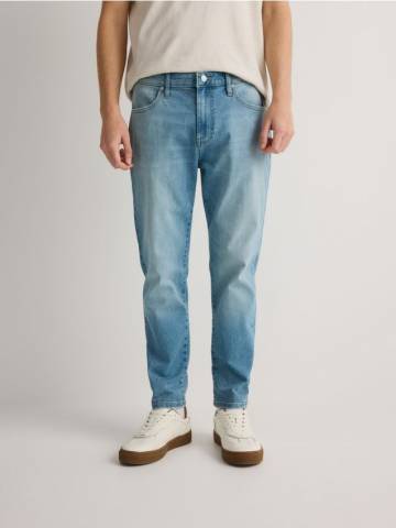 Reserved - Джинси carrot slim з ефектом прання - синій - YQ347-55J Reserved - Джинси carrot slim з ефектом прання - синій - YQ347-55J