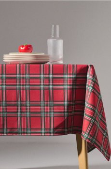 Картата скатертина - червоний