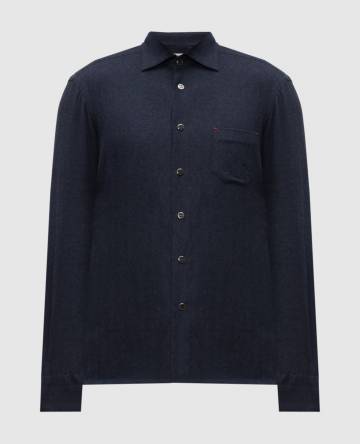 Синяя рубашка на кнопках