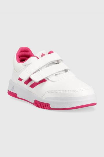 Детские ботинки adidas цвет белый Детские ботинки adidas цвет белый